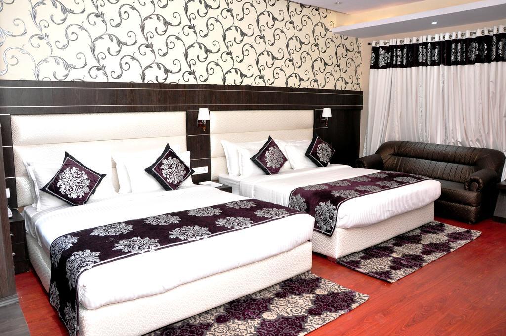 Hotel The Revanta 2*