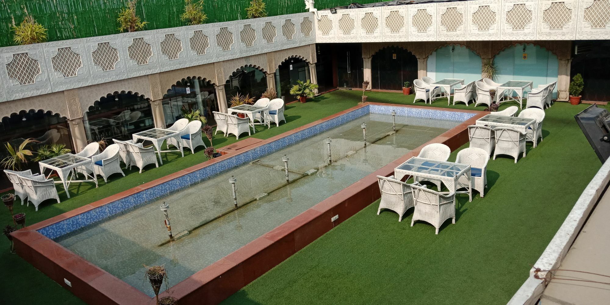 Hotel The Revanta Lucknow